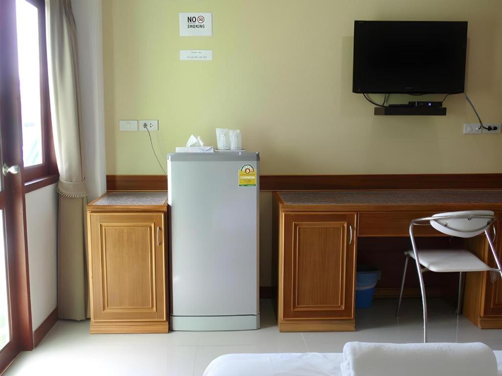 Yamjan Place Surat Thani Extérieur photo