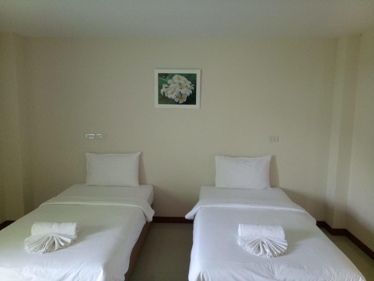 Yamjan Place Surat Thani Extérieur photo